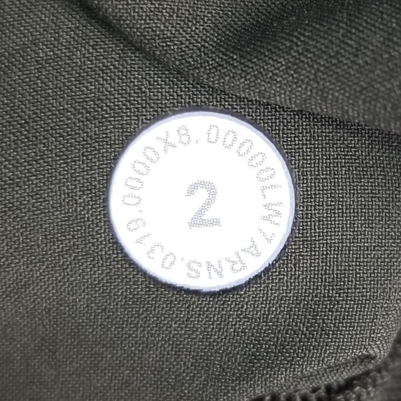 Lululemon On The Fly Short Woven Dark Olive Shorts - Picture 12 of 13